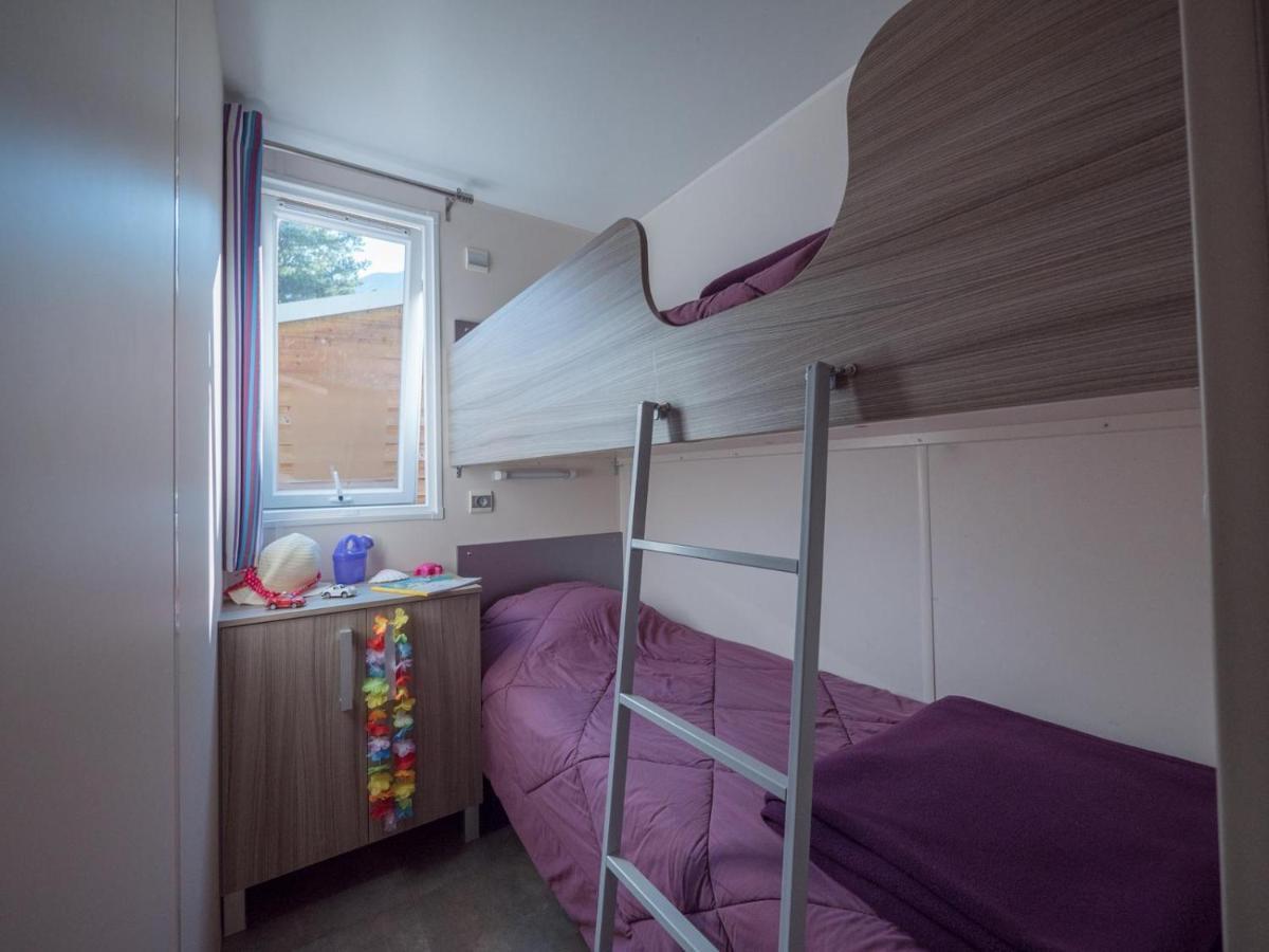 Hotel Camping Les Grillons Embrun Esterno foto