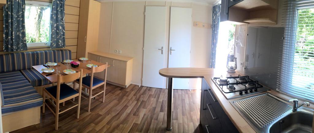 Hotel Camping Les Grillons Embrun Esterno foto