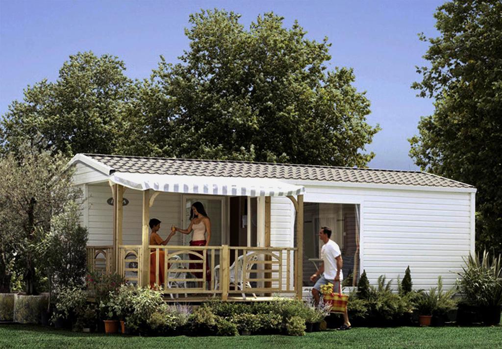 Hotel Camping Les Grillons Embrun Esterno foto
